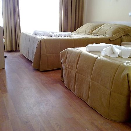 Egeria Park Hotel 쿠사다시 객실 사진